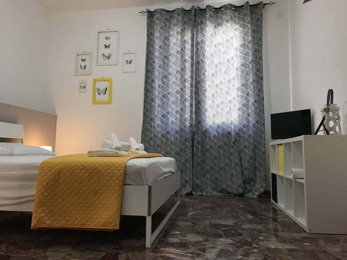 B&B Civico22 시비타노바 마르셰 외부 사진
